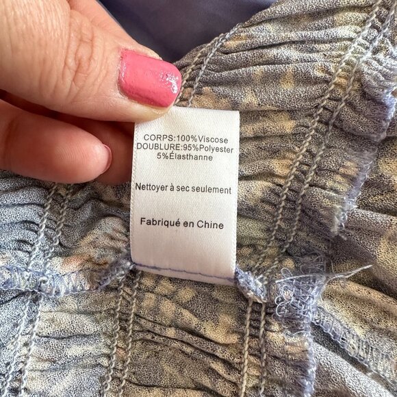 Women's M ASTR Floral Peplum Smocked Tank Cami Purple Blue Adjustable Straps - Picture 6 of 6